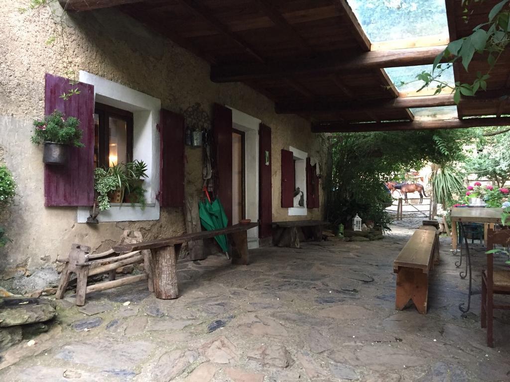 Centro Trekking A Cavallo Monte Brugiana Pensionat Massa  Eksteriør billede